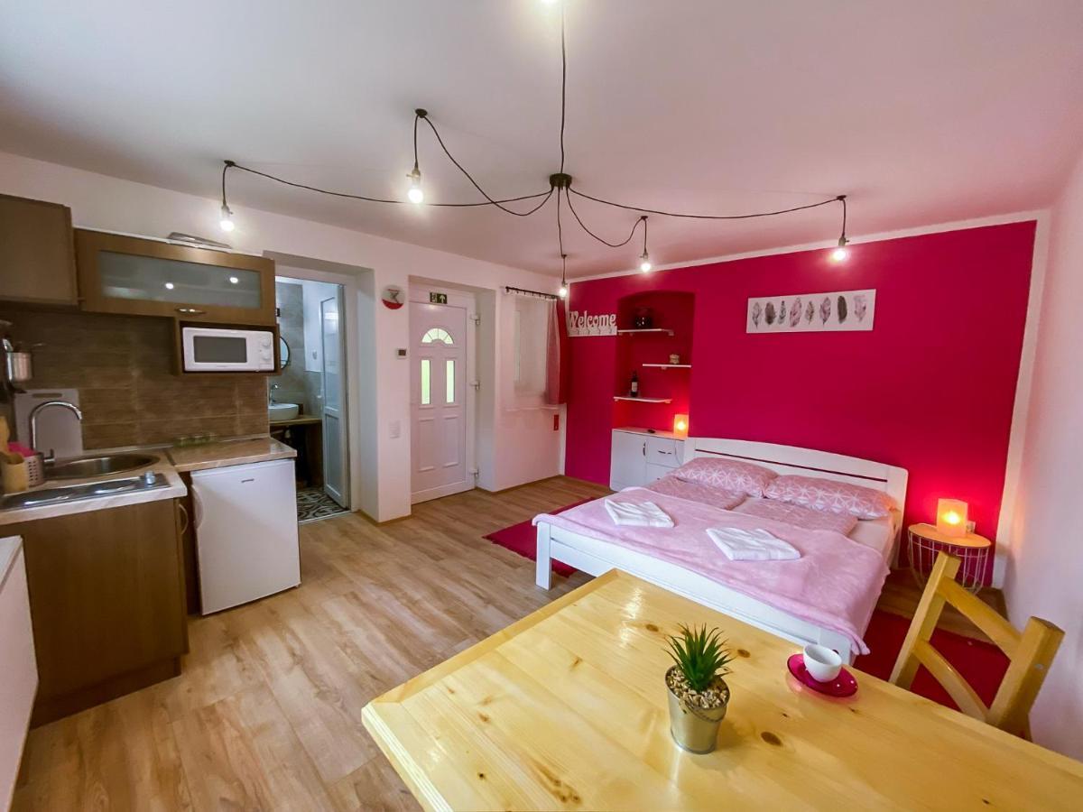 Julia Apartman Pacir Экстерьер фото