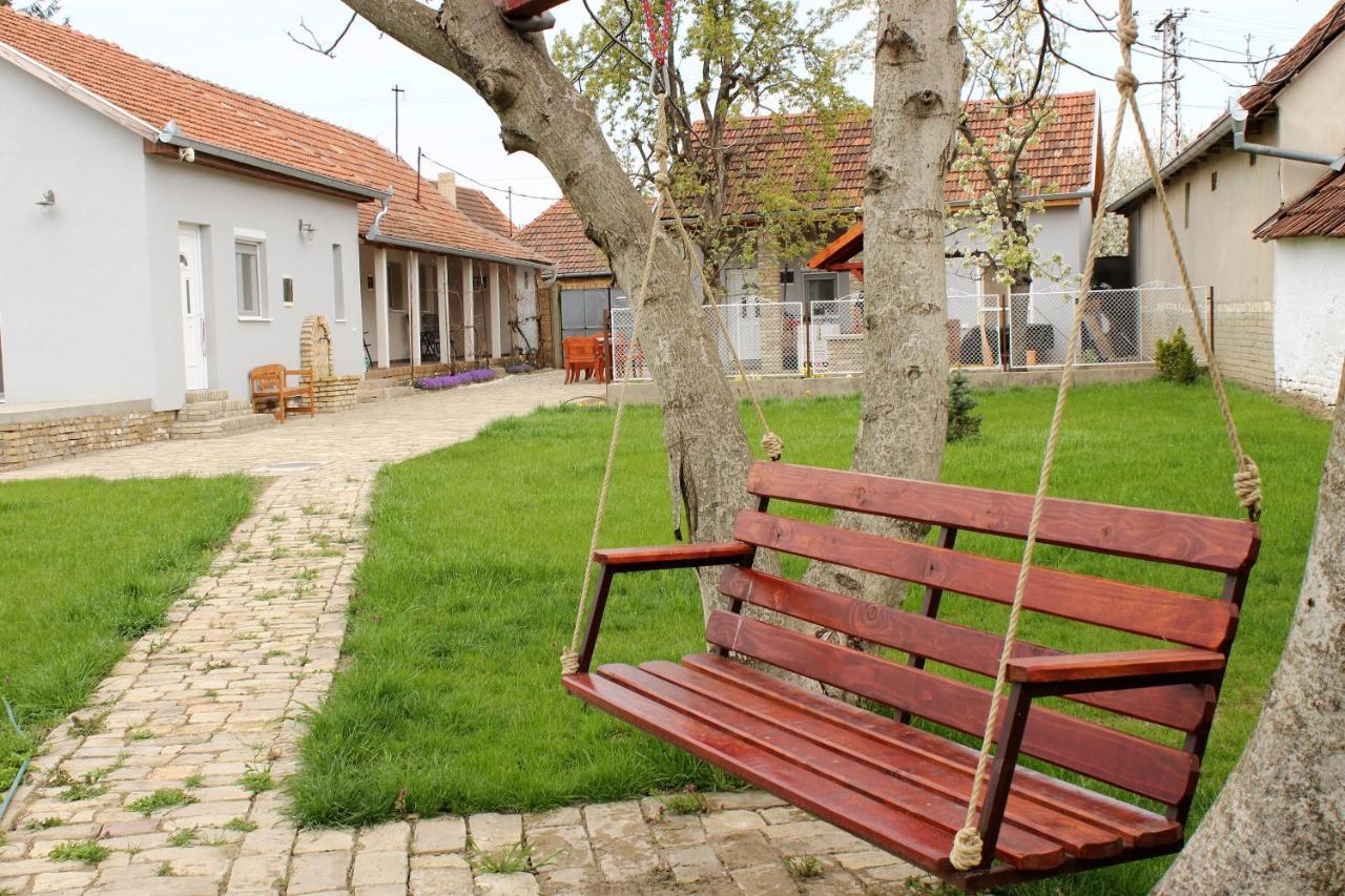 Julia Apartman Pacir Экстерьер фото